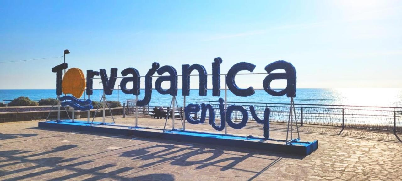 Romantische Villa Am Meer Mit Kamin Zoomarine Cinecitta World Torvaianica Exterior photo